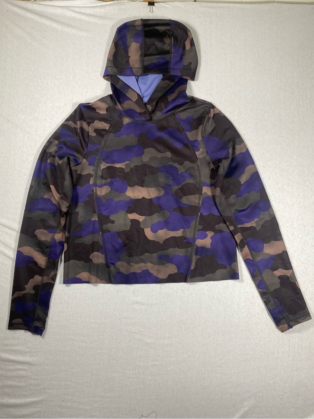 Athleta Pinnacle Hoodie Purple Camo Mantra Print Women’s Small